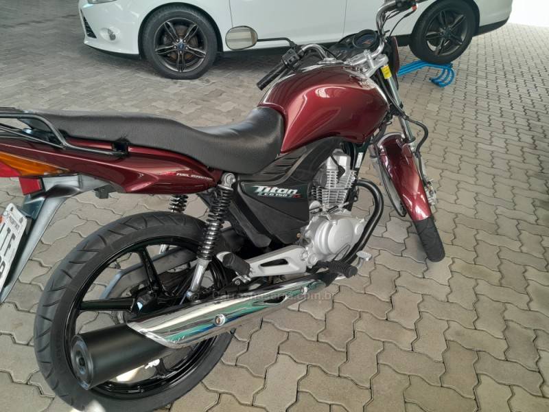 HONDA - CG 150 - 2012/2012 - Vermelha - R$ 10.900,00