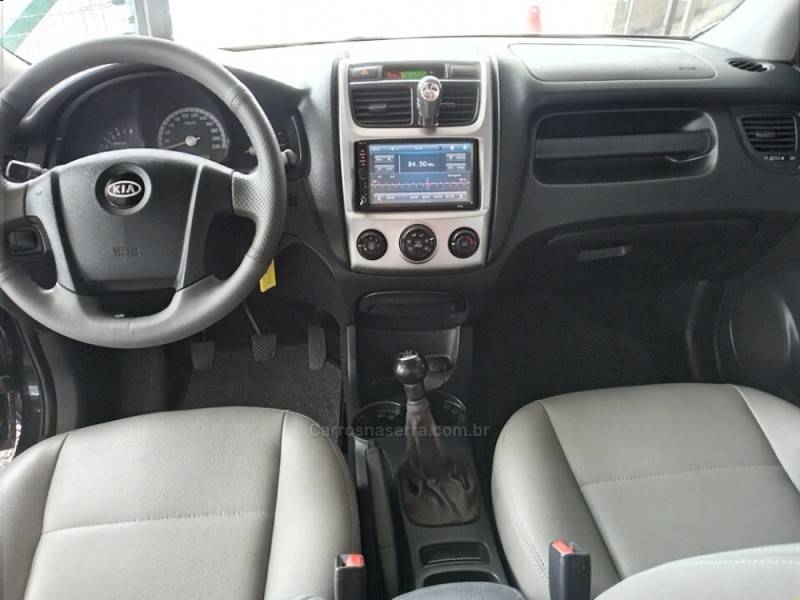 KIA MOTORS - SPORTAGE - 2008/2009 - Preta - R$ 41.900,00