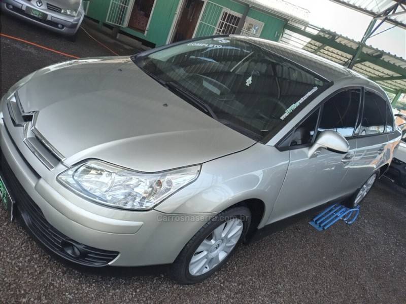 CITROËN - C4 - 2008/2009 - Prata - R$ 28.900,00